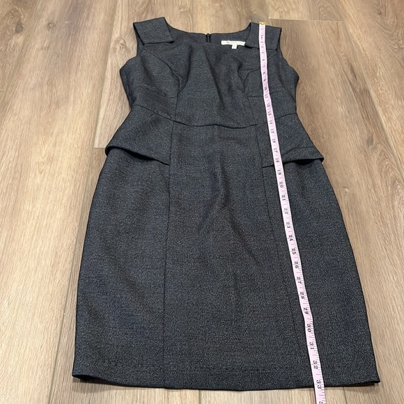 BCBGeneration Business Casual Sleeveless Dress Charcoal Gray Size Small Career - Picture 1 of 17